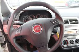 Fiat Grande Punto 1.3 CDTi completo