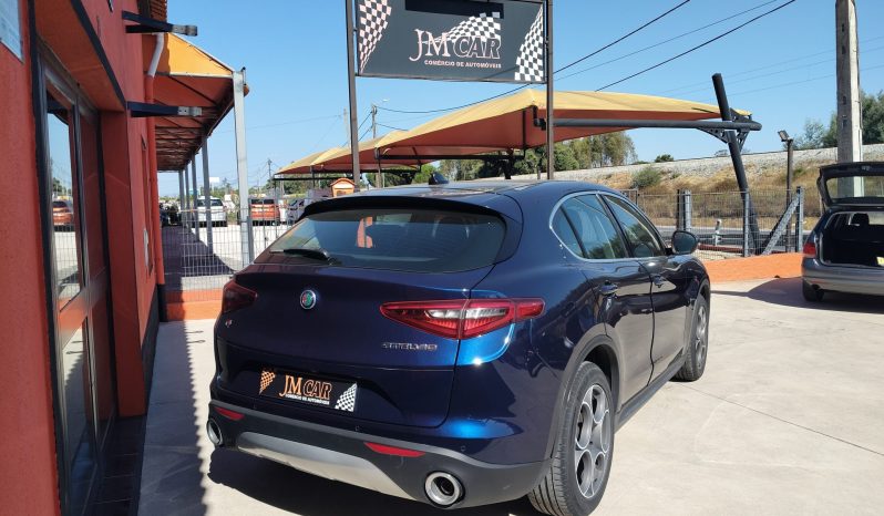 Alfa Romeu Stelvio 2.200 completo