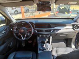 Alfa Romeu Stelvio 2.200 completo
