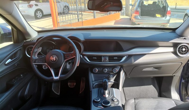 Alfa Romeu Stelvio 2.200 completo